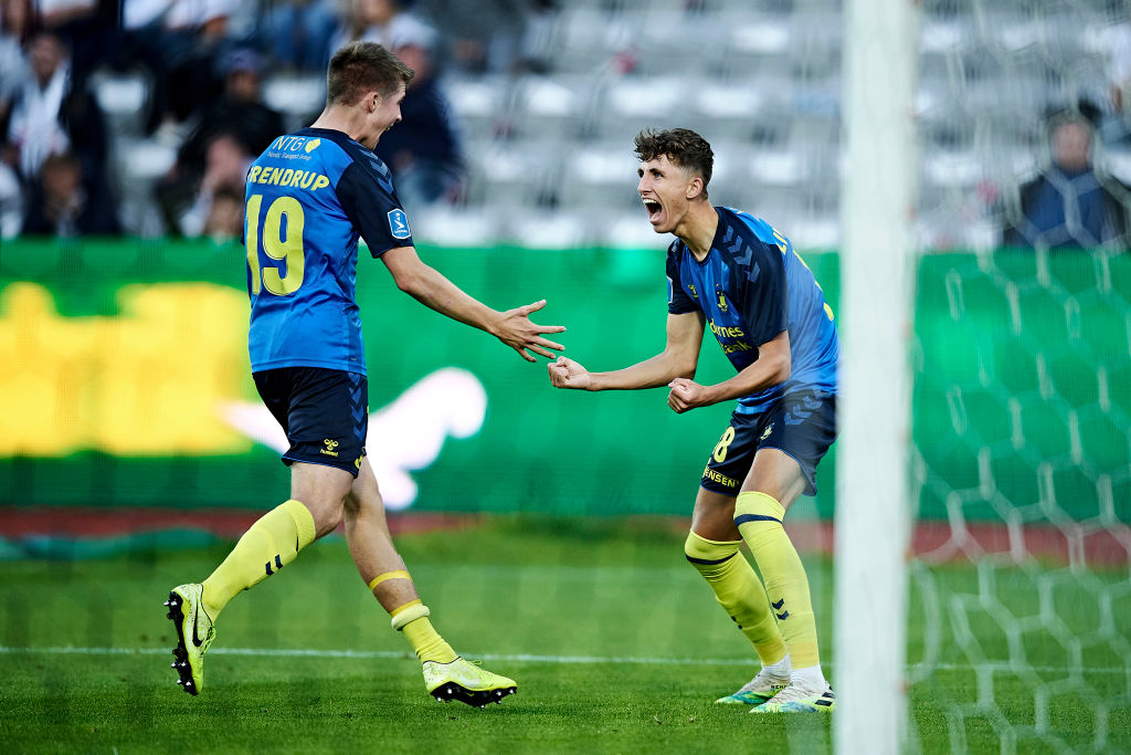 Morten Frendrup, Jobbe Lindstrøm