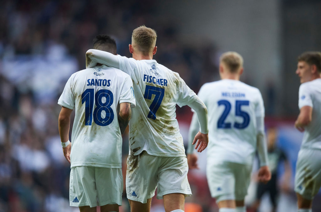 Michael Santos Viktor Fischer