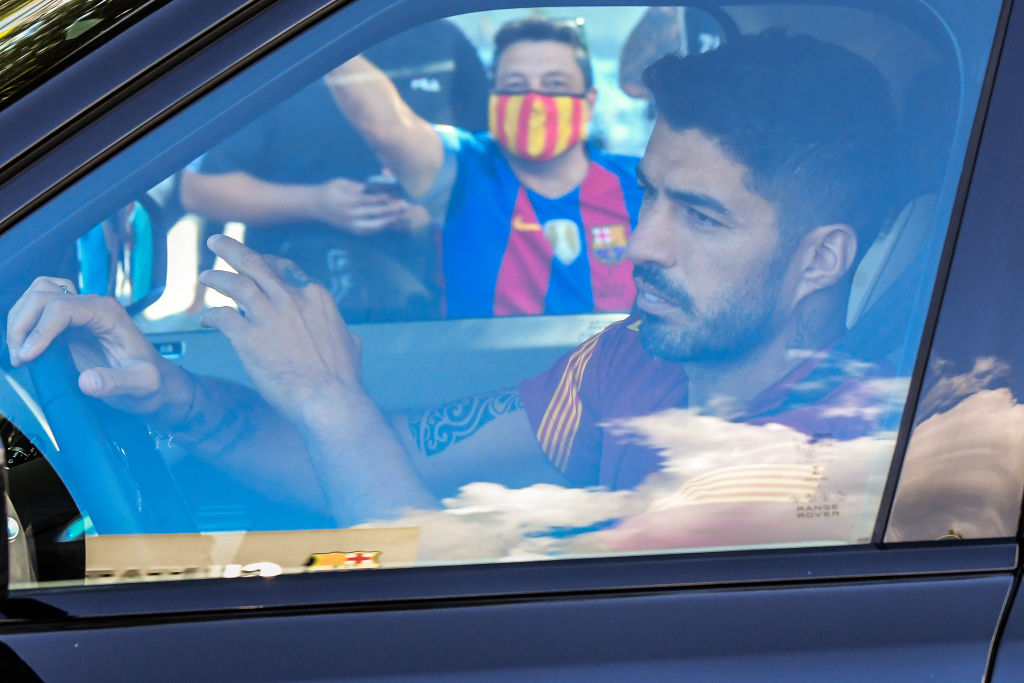 FC Barcelona Players Arrive For Training
