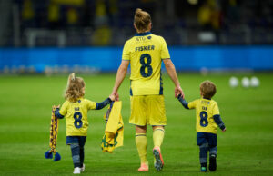 Brondby IF vs FC Midtjylland - Danish 3F Superliga