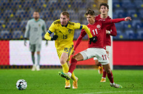 Jesper Lindstrøm, Danmark