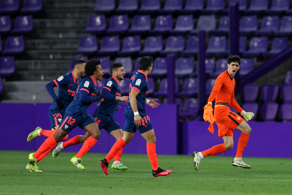 Yassine Bounou, Sevilla