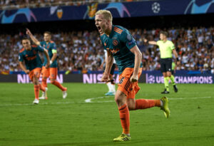 Donny van de Beek, Manchester United, Barcelona