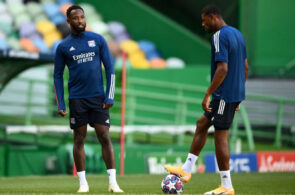 Moussa Dembele, Manchester United