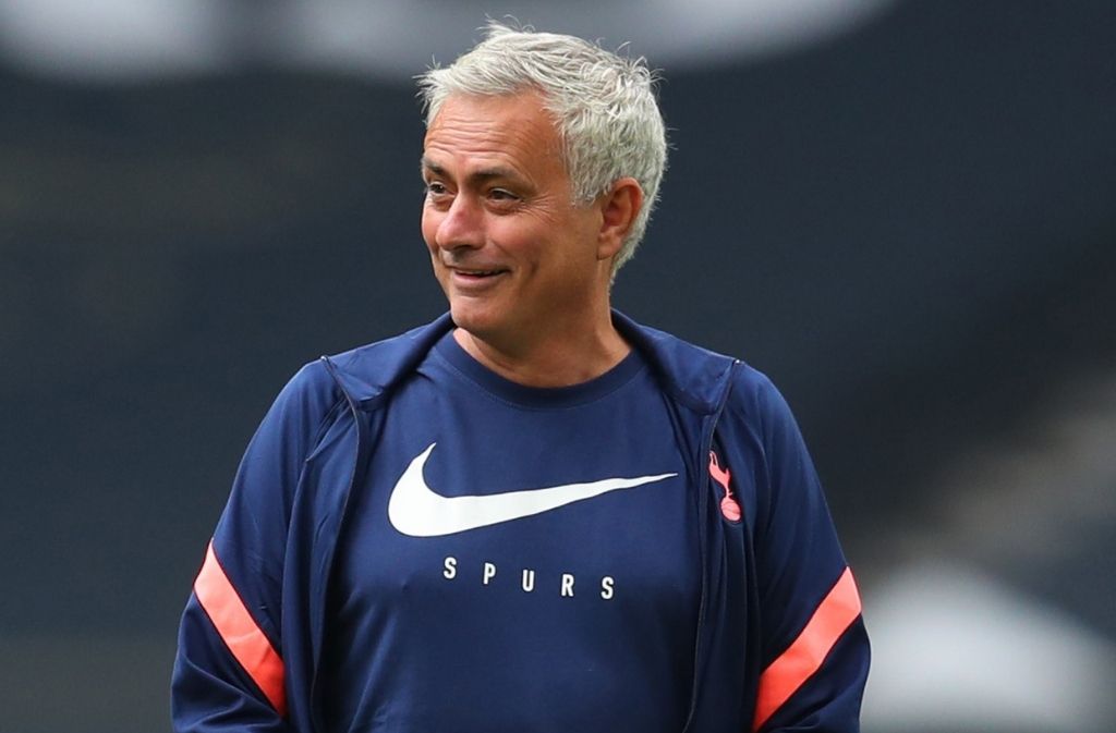 Mourinho laughs off Tottenham and Real Madrid comparisons