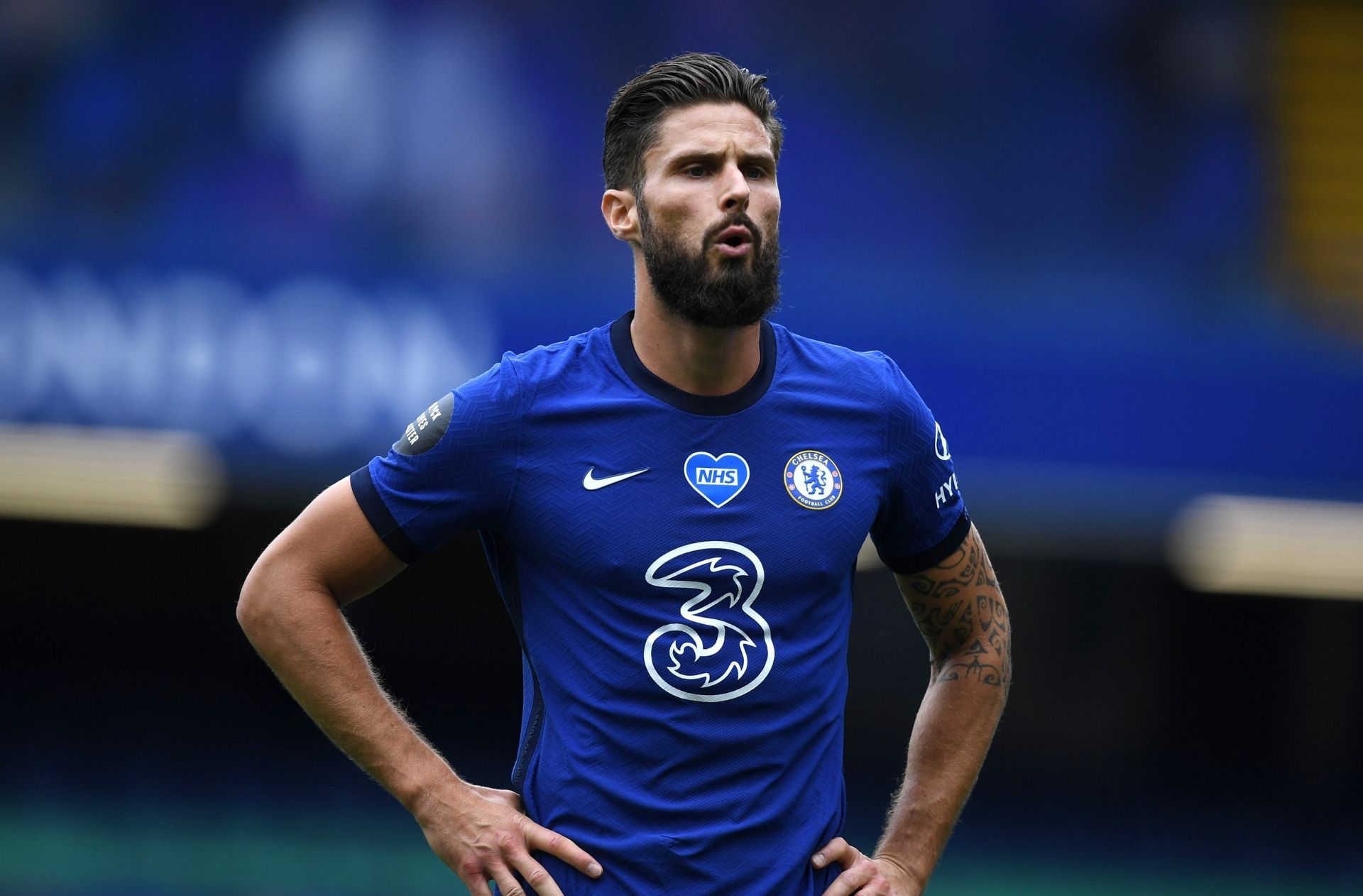 Giroud Warned About Lack Of Playing Time At Chelsea By Deschamps