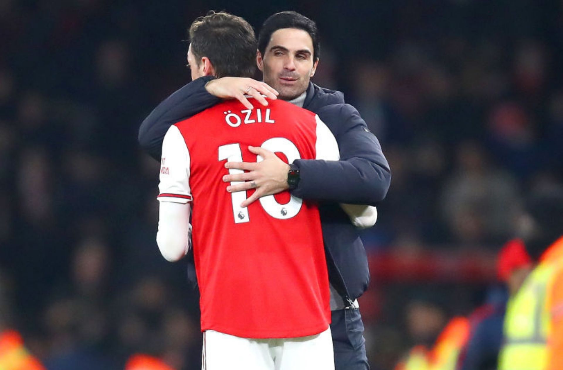 Arteta told to restore Ozil back to the Gunners setup