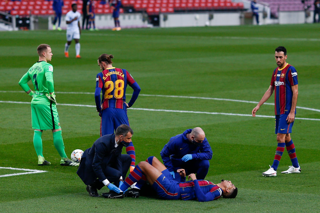 Koeman Provides Injury Update On Barcelona Defender