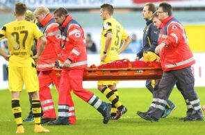 Reus on stretcher at Dortmund